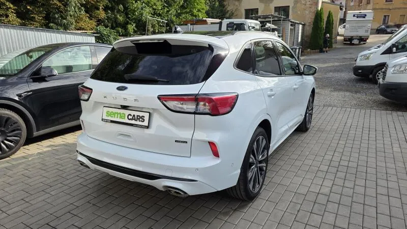 Ford Kuga 2.5i PHEV 165kW Titanium AT TZ