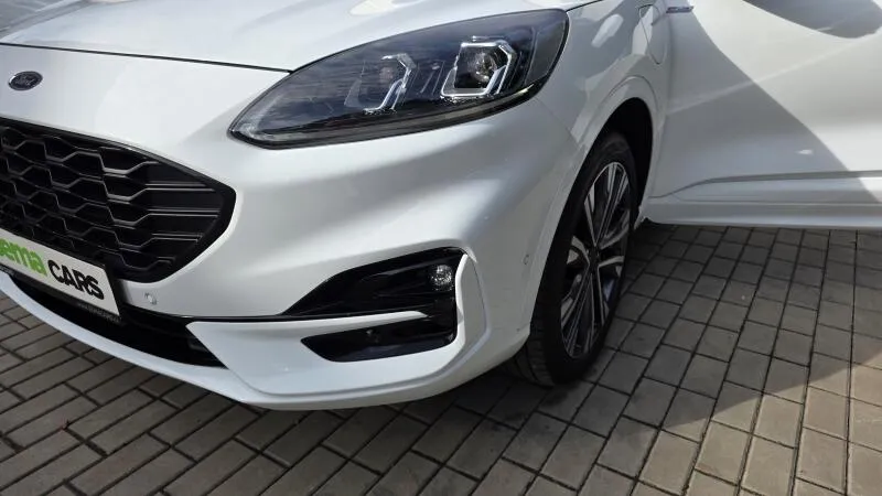 Ford Kuga 2.5i PHEV 165kW Titanium AT TZ