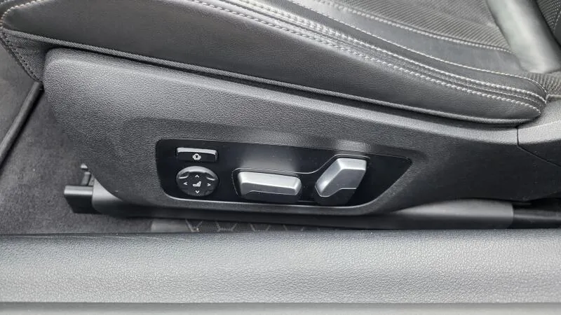 BMW Řada 8 M850i 4.4 V8 390kW xDrive AT