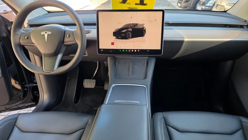 Tesla Model Y LR AWD DE Záruka SoH 93%