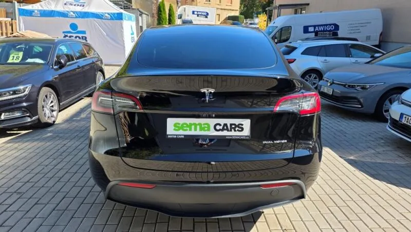 Tesla Model Y LR AWD DE Záruka SoH 93%