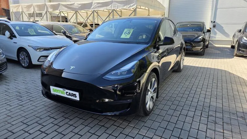 Tesla Model Y LR AWD DE Záruka SoH 93%
