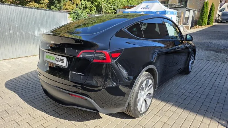 Tesla Model Y LR AWD DE Záruka SoH 93%
