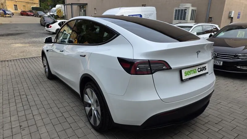 Tesla Model Y LR AWD Záruka SoH 93,2%