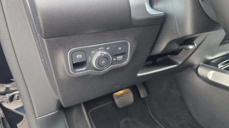 Mercedes-Benz EQB 300 4matic SoH 95,5%