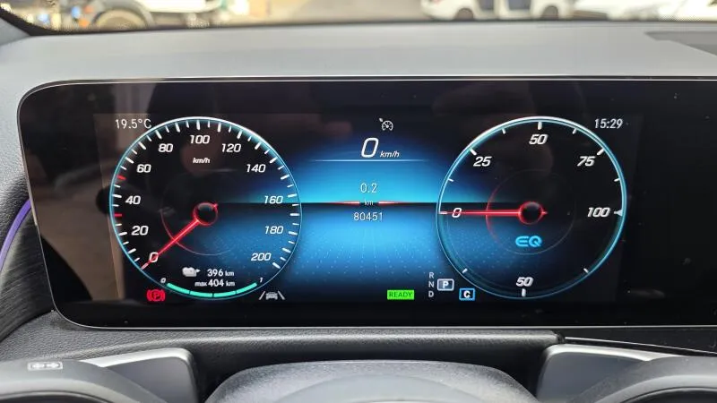 Mercedes-Benz EQB 300 4matic SoH 95,5%