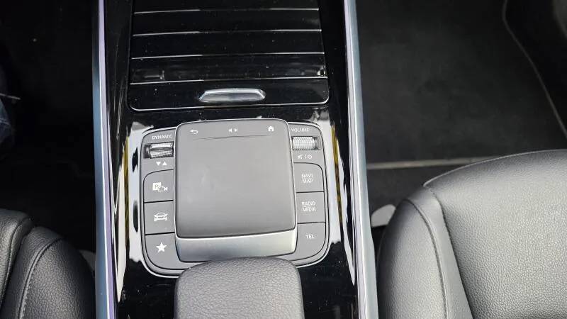 Mercedes-Benz EQB 300 4matic SoH 95,5%