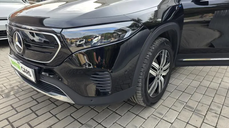 Mercedes-Benz EQB 300 4matic SoH 95,5%