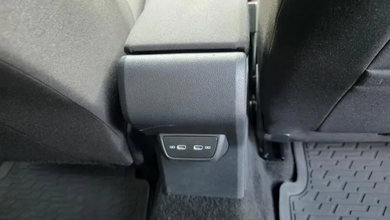 Volkswagen Taigo 1.0 TSI 81kW Life tažné Volkswagen Taigo 1.0 TSI 81kW Life tažné