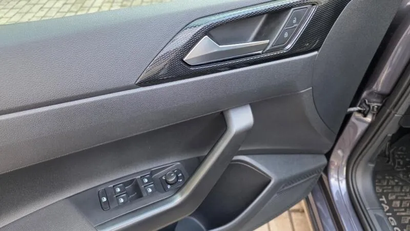 Volkswagen Taigo 1.0 TSI 81kW Life tažné Volkswagen Taigo 1.0 TSI 81kW Life tažné