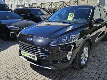 Ford Kuga 2.5i HEV 140 kW Titanium 4x4